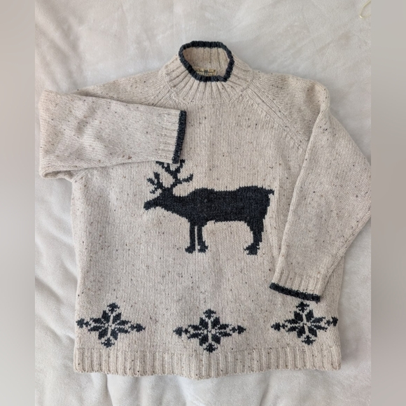 Eddie Bauer Sweaters - Vintage Eddie Bauer Made With 100% Wool